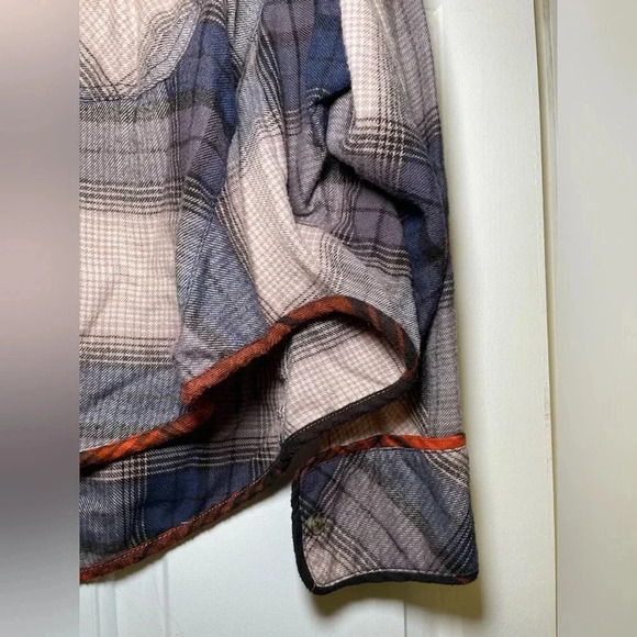 BDG Urban Outfitters Cropped Flannel Size XS Collared Oversized Brown/Navy Plaid - Picture 6 of 10